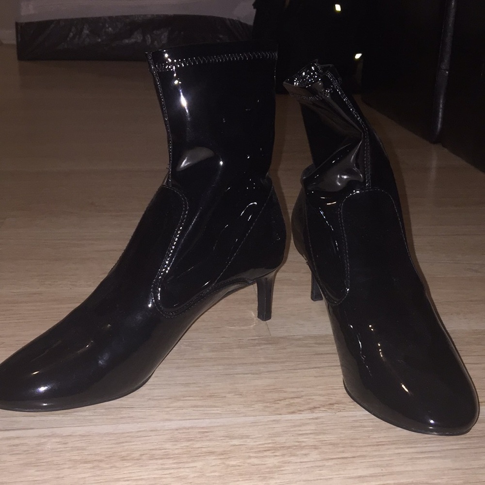 🖤NWOT Zara Heels